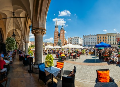 noclegi blisko rynku głównego
