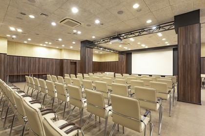 konferencje