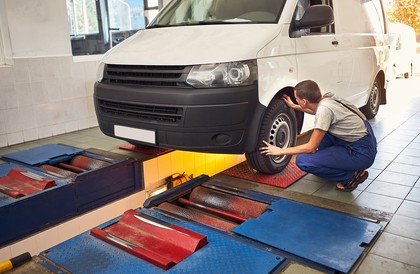 naprawa samochodów dostawczych