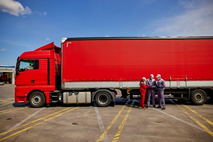 usługi transportowe