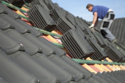 montaż pokryć dachowych