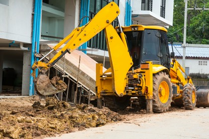 usługi koparko-ładowarką