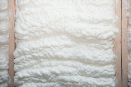 ocieplanie hal pianką PUR