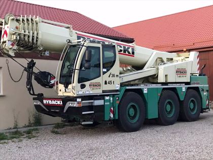 dźwig samojezdny Liebherr LTC 1045-3.1
