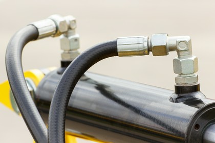 zakuwanie węży hydraulicznych