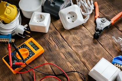 instalacje elektryczne dla domu