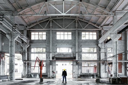 remonty hal przemysłowych