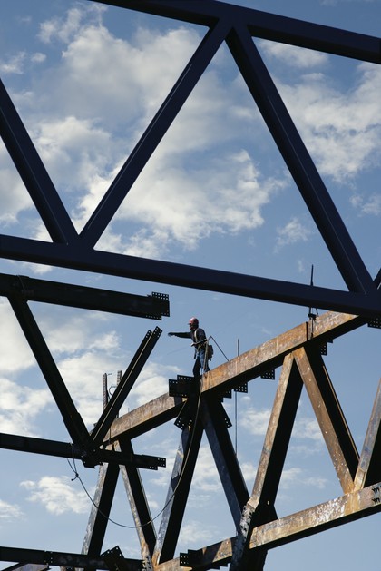 demontaż konstrukcji stalowych