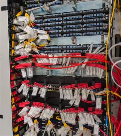 instalacje urządzeń komunikacyjnych