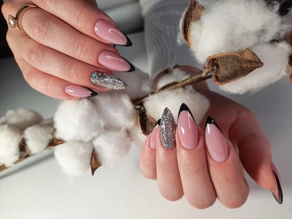 przedłużanie paznokci