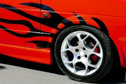 lakier do tuningu samochodów