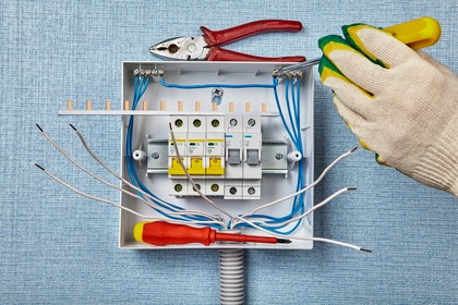 instalacje elektryczne