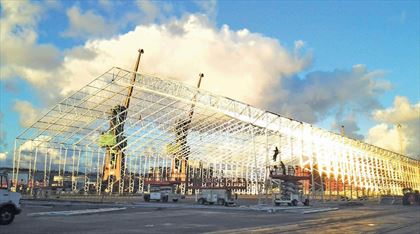 produkcja namiotów halowych